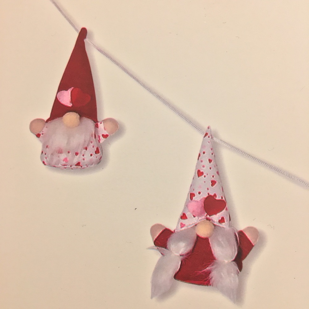 Valentines Day Decoration Gnome Garland 6’ Love NEW Pink & Red Hearts - Picture 11 of 16